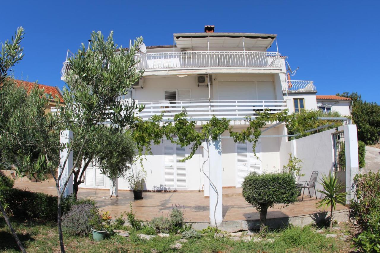 Apartments Giardino Hvar Town Exterior photo